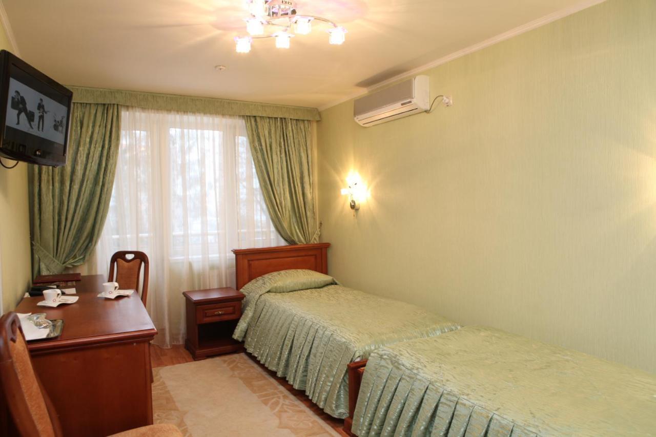 Olymp Hotel Ujhorod Cameră foto